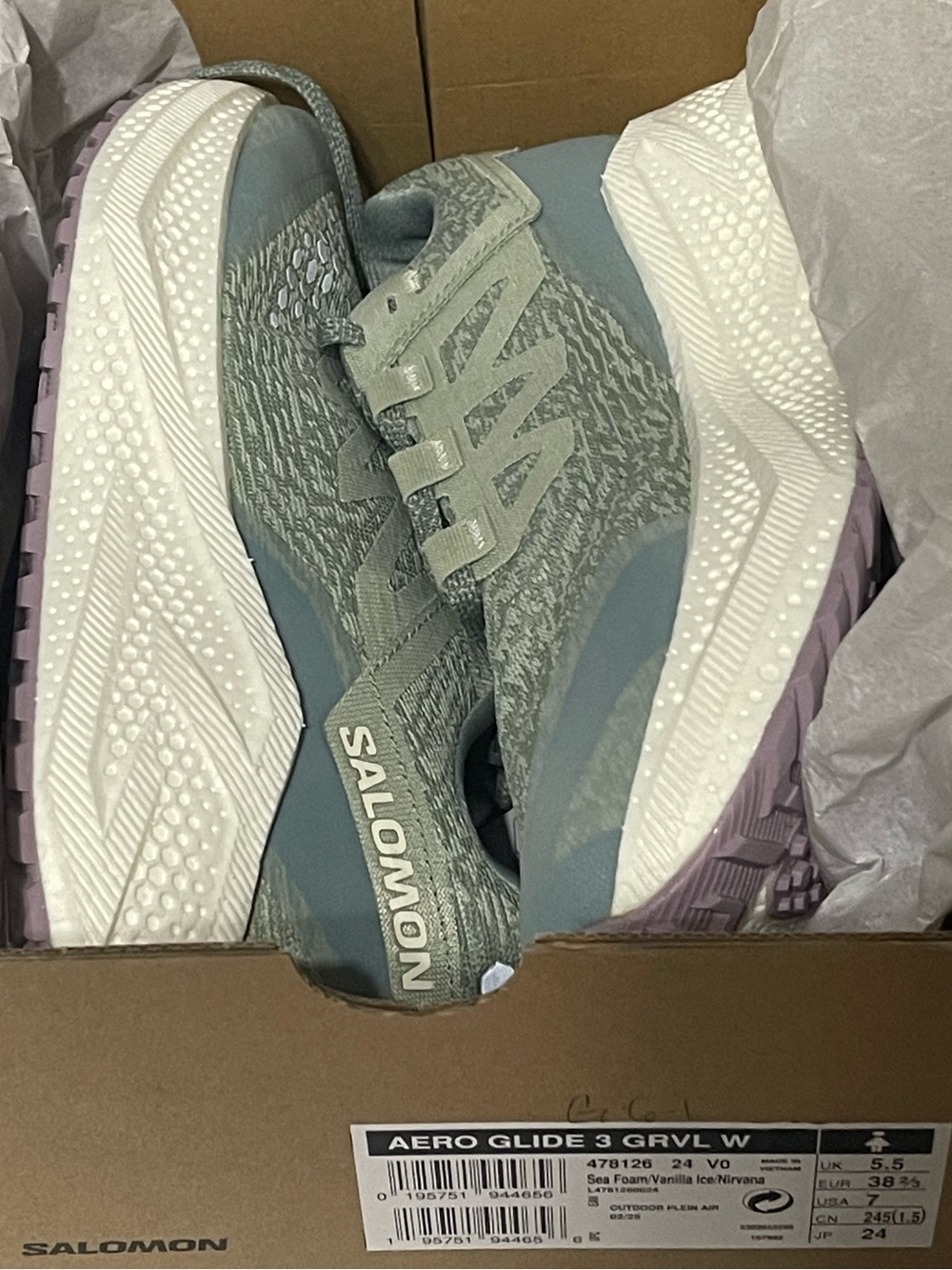 Salomon Aero Glide 3 GRVL - Women’s 7 - Sea Foam/Vanilla Ice/Nirvana - NIB
